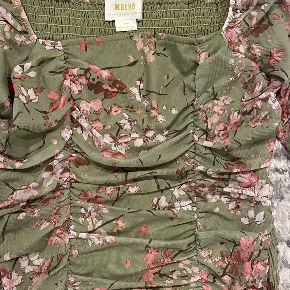 Anthropologie Ruched Top - Picture 4 of 7